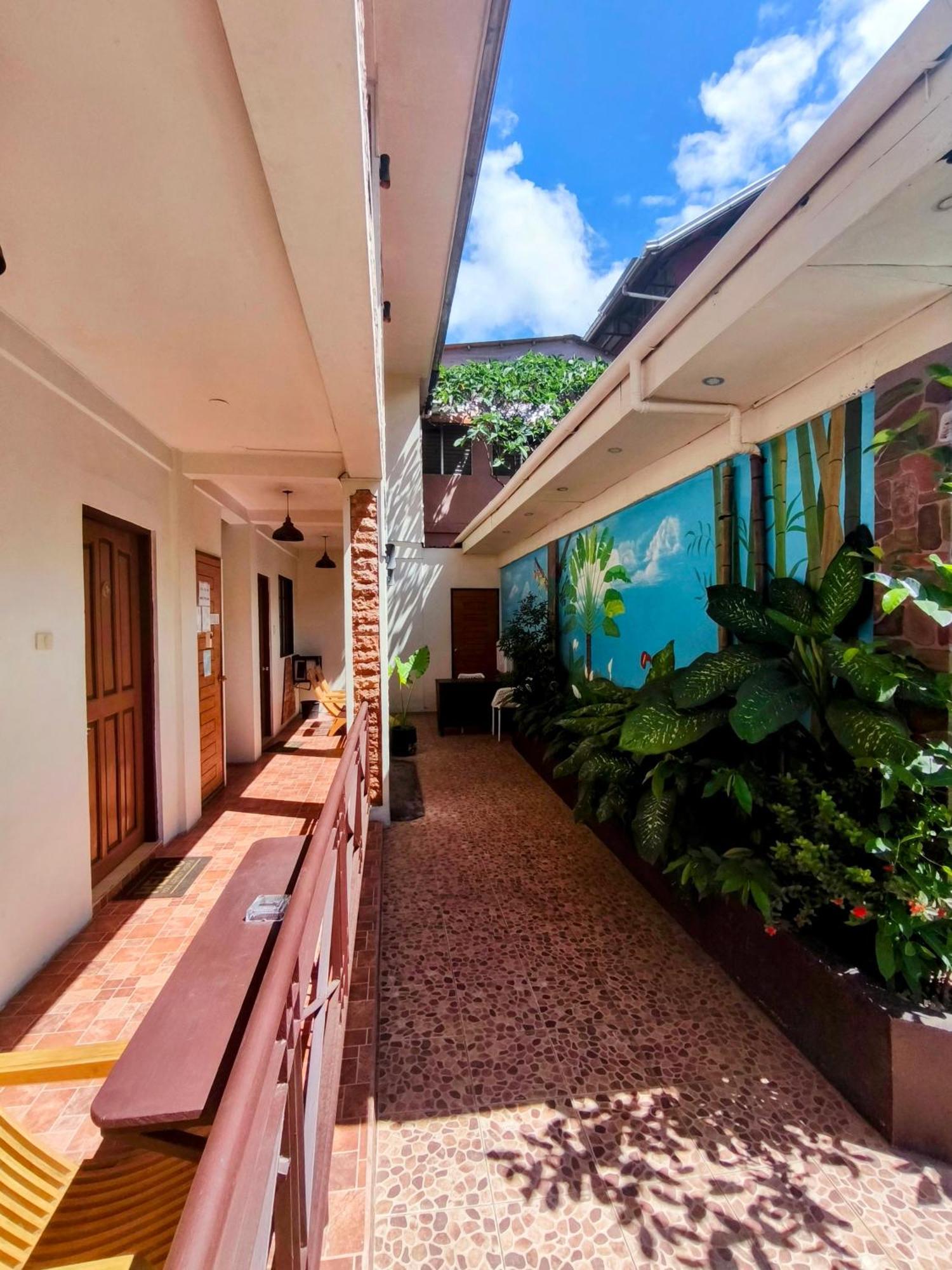 Digital Nomad Place - City Center Coron Exterior photo
